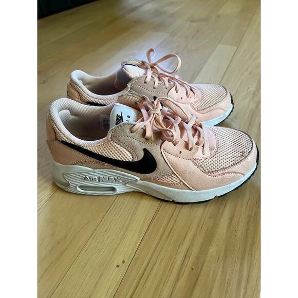 Nike Air Max Peach Sneakers - Picture 1 of 7